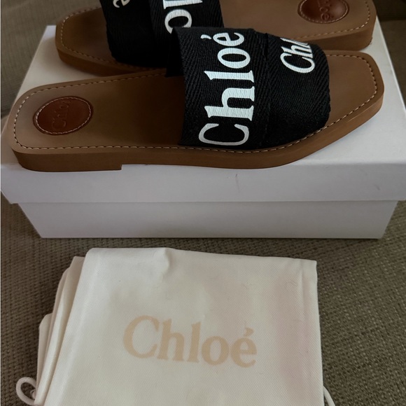 Chloé Woody Slide Sandals - Picture 8 of 9